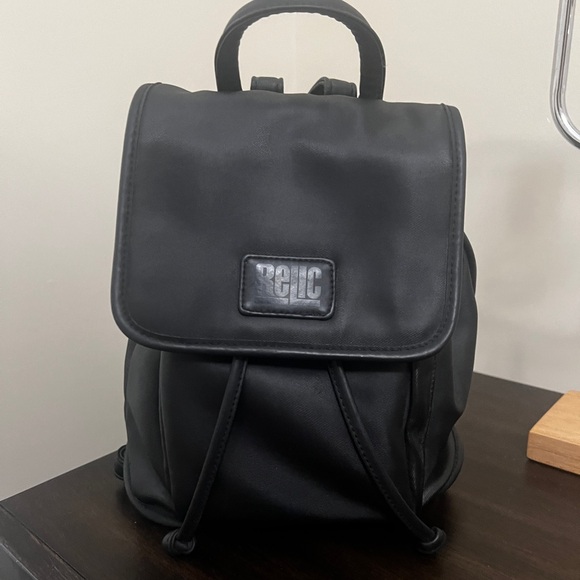 Vintage Relic Backpack - Picture 4 of 5